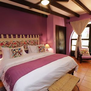 Casa Mia Suites